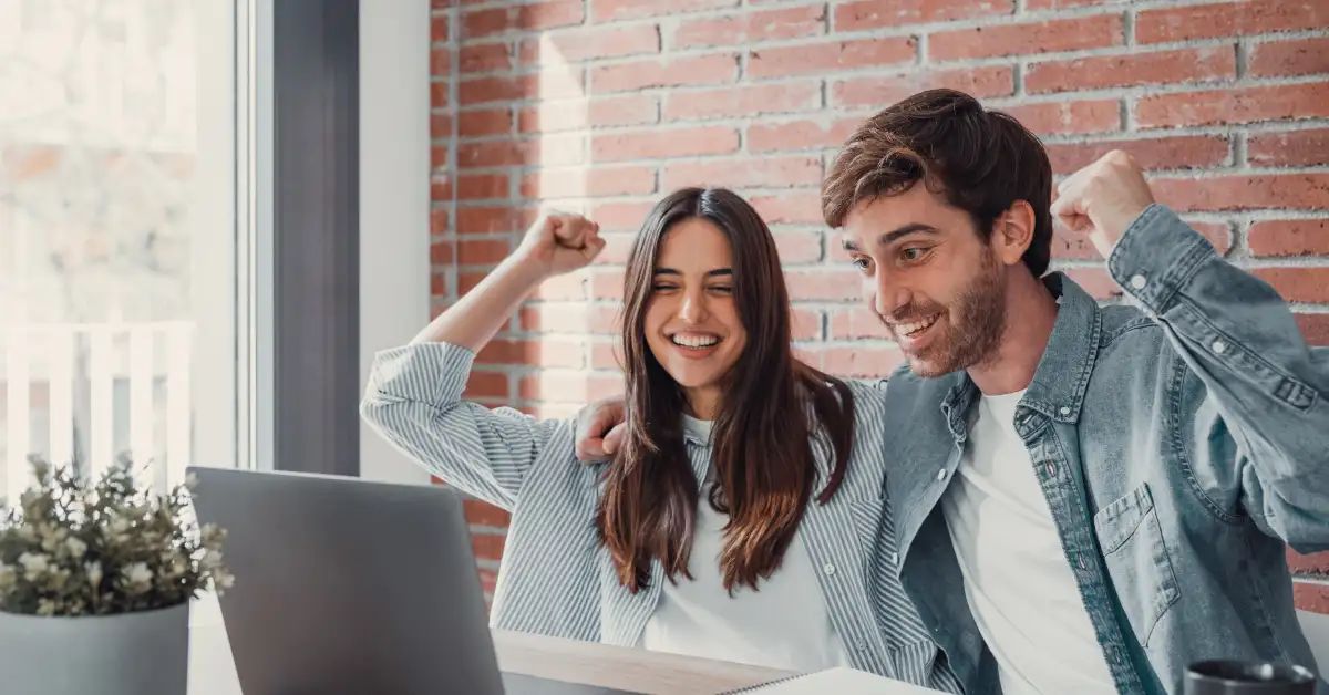 kā pelnīt internetā